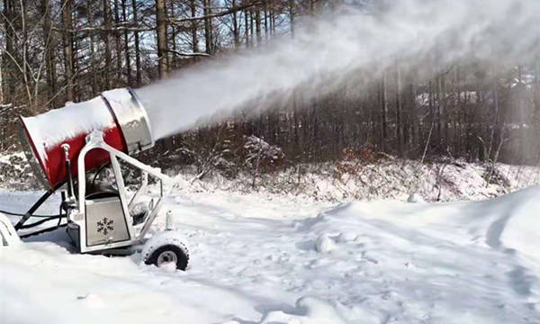 造雪機