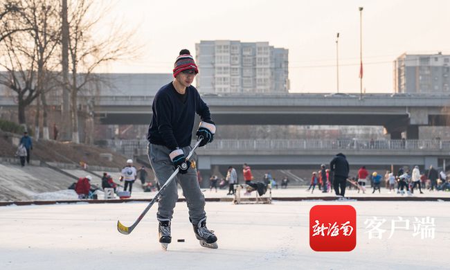 北京市民參與冰雪運動