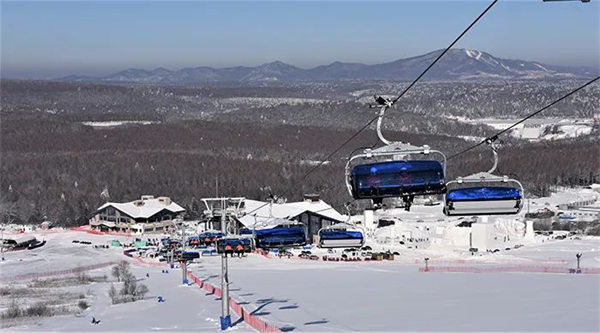 長白山魯能勝地滑雪場